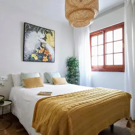 Apartment Misterhost Santa Cruz Ii -jardines De Murillo